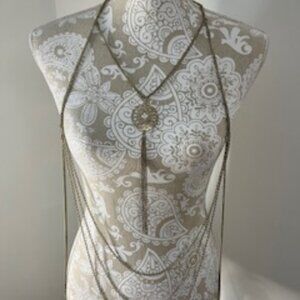 Gold pendant body chain